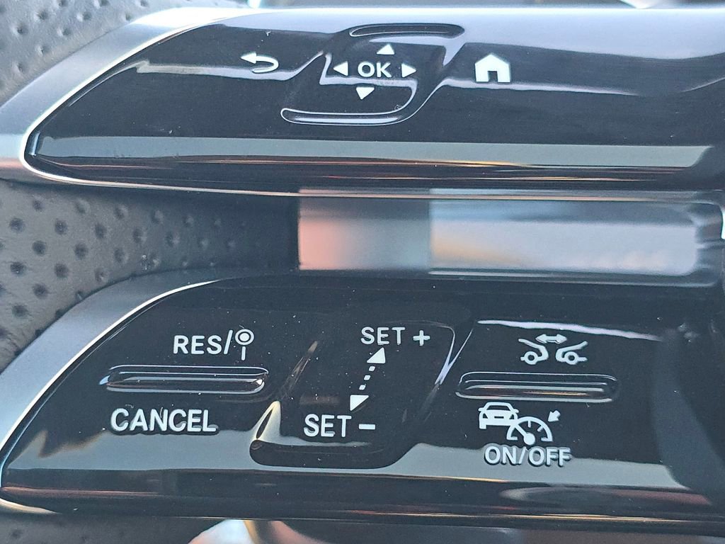 New 2026 Mercedes-Benz GLE 63 AMG S image 35