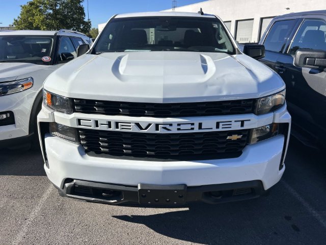 Used 2022 Chevrolet Silverado 1500 Custom w/ Safety Confidence Package AWD/4WD image 2