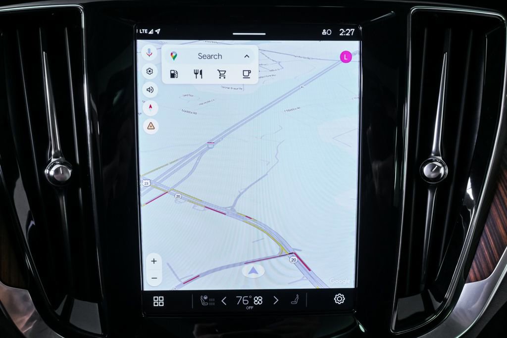 Certified 2025 Volvo V60 B5 Cross Country Plus image 16