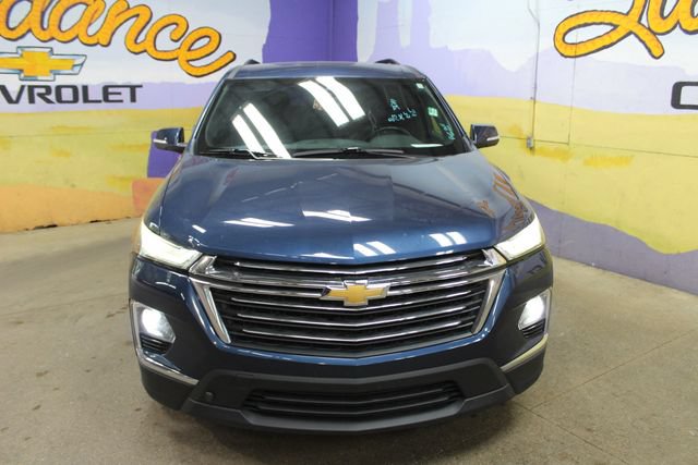 Used 2023 Chevrolet Traverse LT AWD/4WD image 3