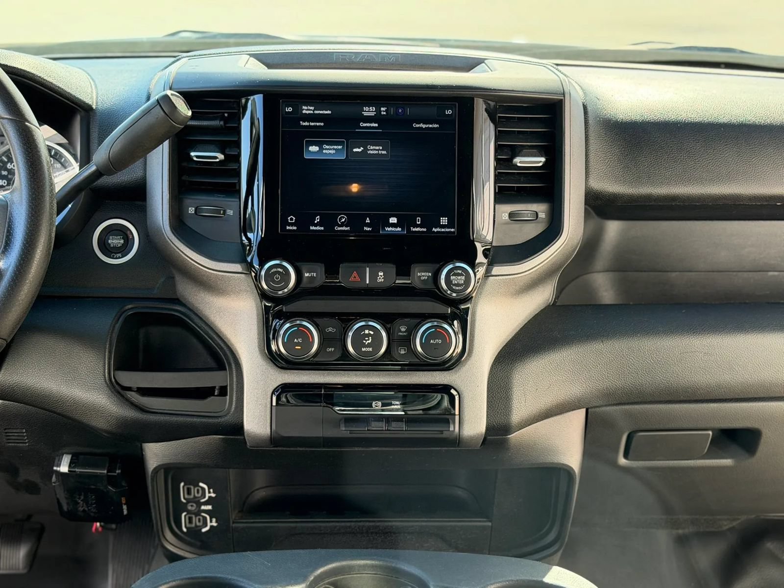 Used 2022 RAM 3500 Tradesman w/ Chrome Appearance Group AWD/4WD image 28