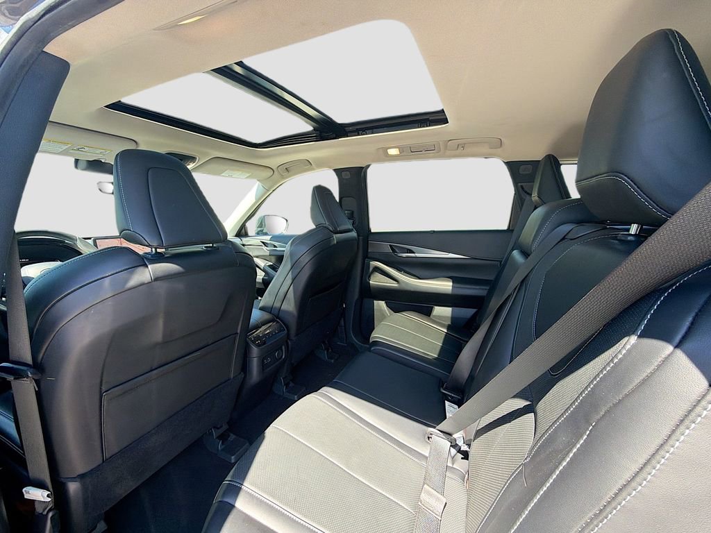 Used 2023 INFINITI QX60 Luxe w/ Cargo Package image 25