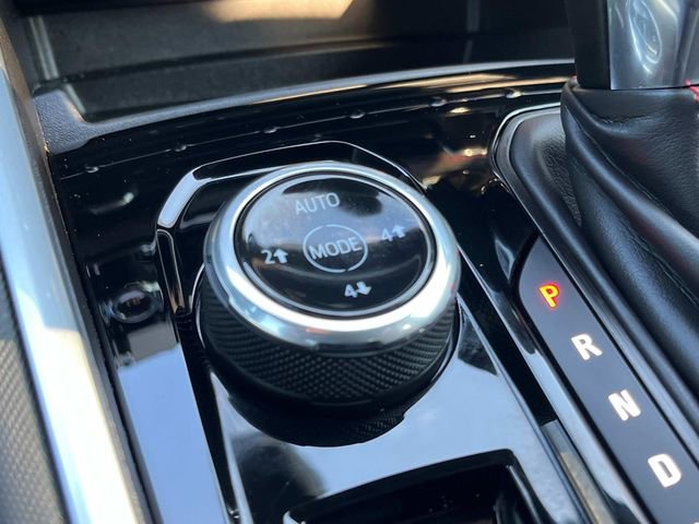 Certified 2025 Chevrolet Colorado Z71 w/ Z71 Convenience Package 2 image 33