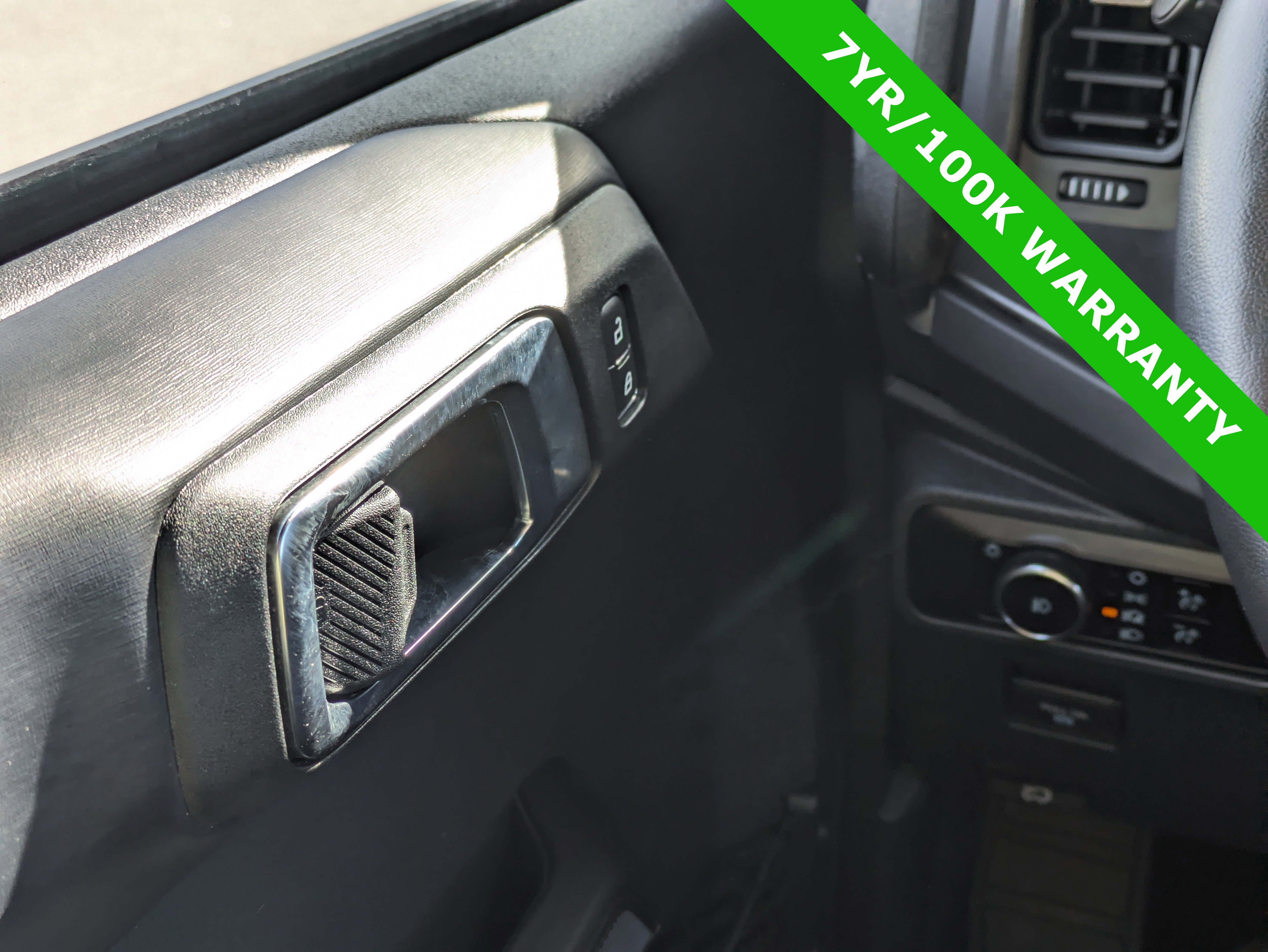 Certified 2025 Ford Bronco Badlands image 23