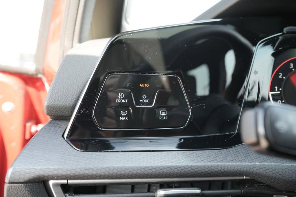 Used 2023 Volkswagen GTI SE FWD image 29