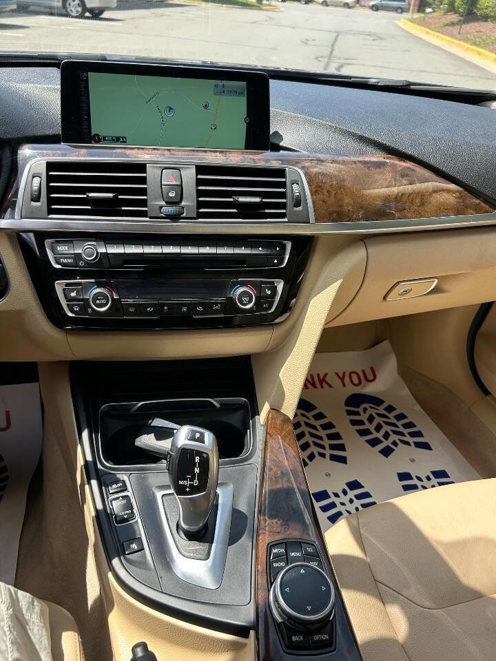 Used 2016 BMW 320i xDrive Sedan image 16