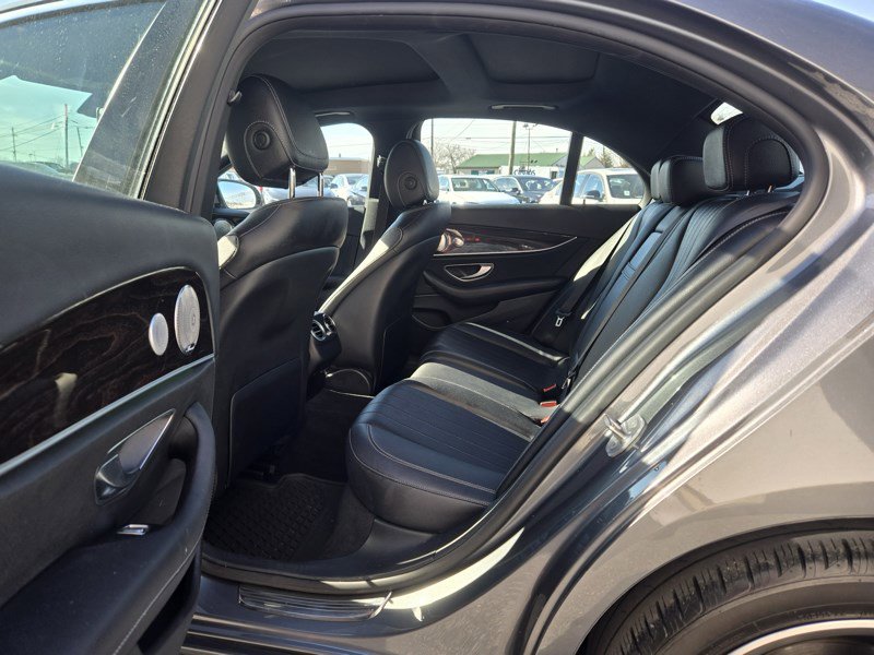 Used 2017 Mercedes-Benz E 300 4MATIC image 10