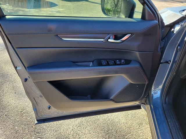 Used 2023 MAZDA CX-5 Carbon Edition image 11