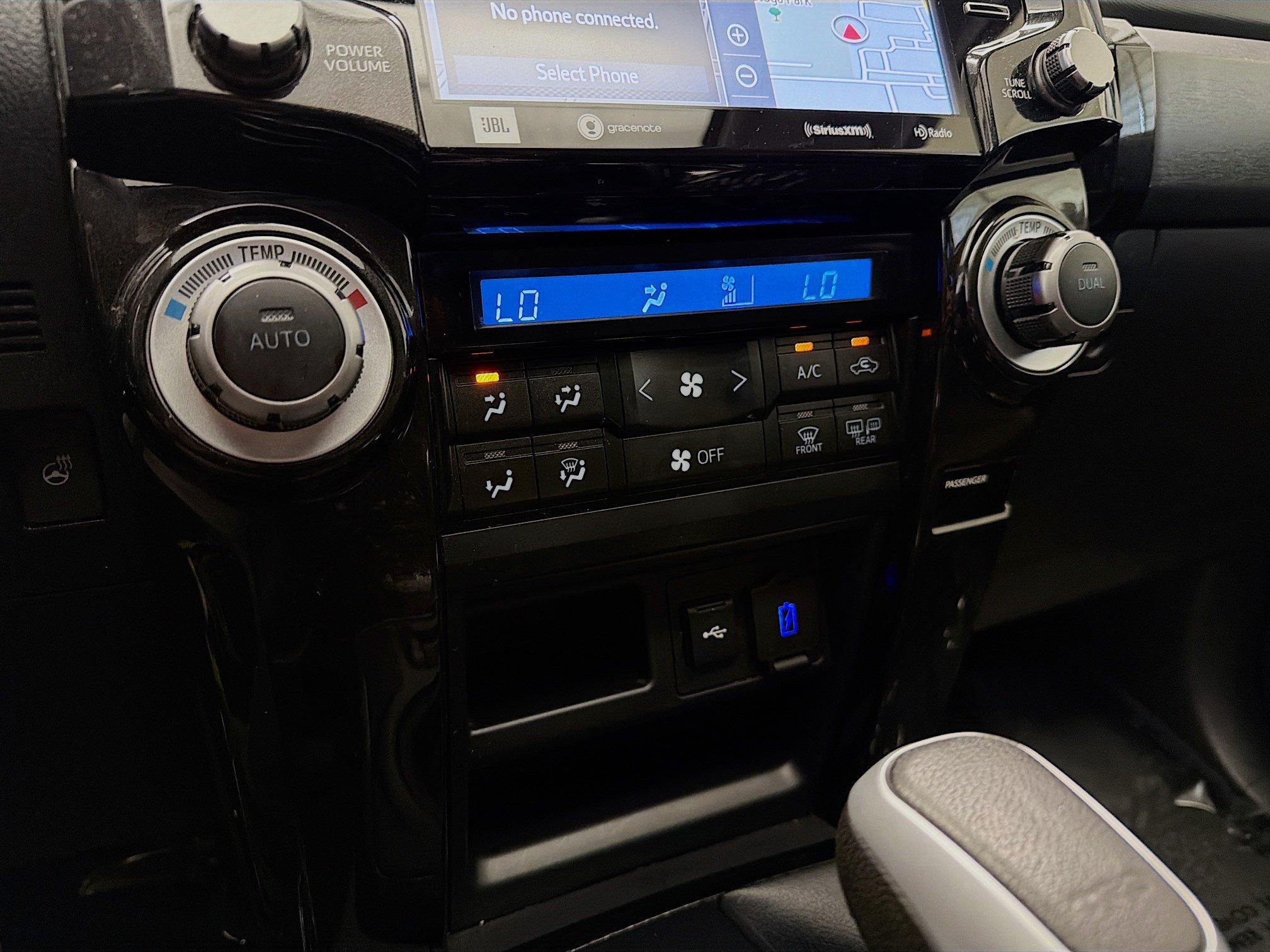 Used 2024 Toyota 4Runner TRD Pro AWD/4WD image 12