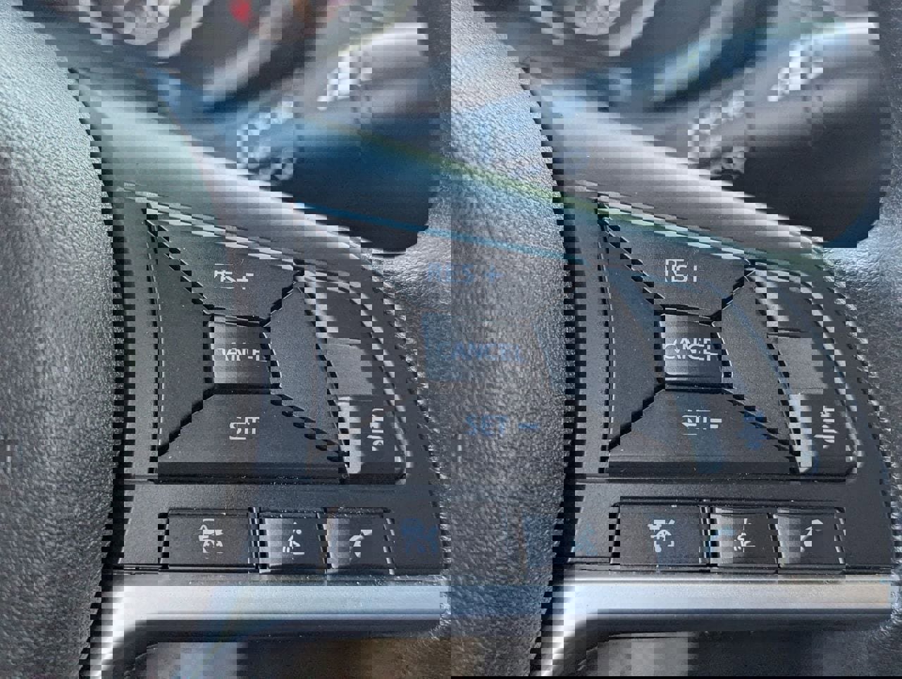 Certified 2025 Nissan Sentra SV image 27