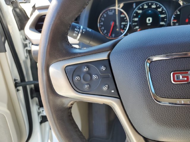 Used 2019 GMC Acadia Denali w/ Technology Package FWD image 28