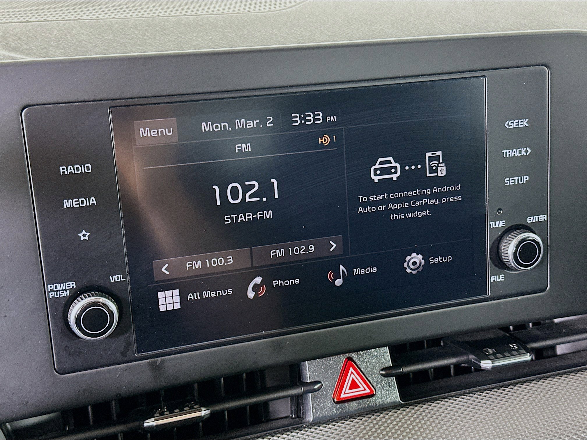 Used 2025 Kia Sportage LX image 21