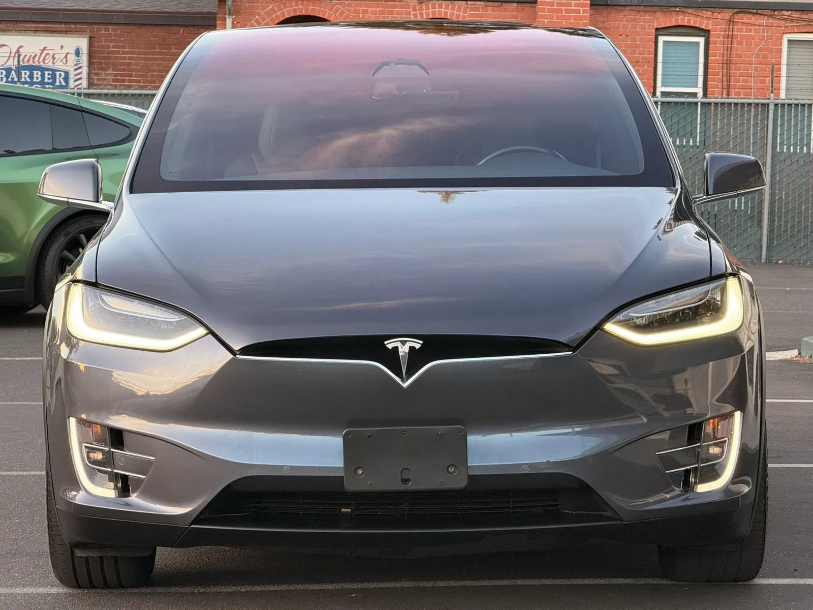 Used 2018 Tesla Model X 75D AWD/4WD image 7