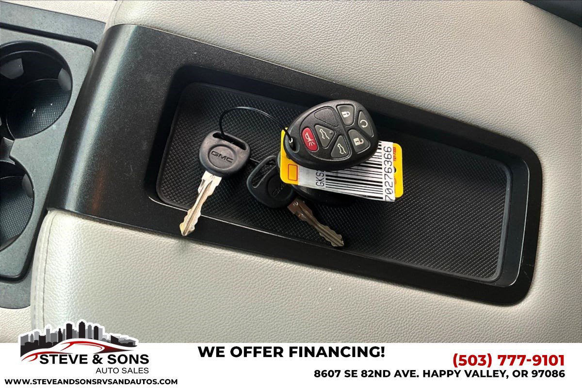 Used 2012 GMC Yukon SLT w/ SLT-2 Equipment Package AWD/4WD image 32