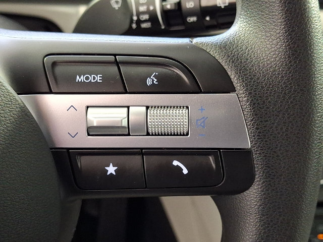 Certified 2026 Hyundai Tucson SE FWD image 26