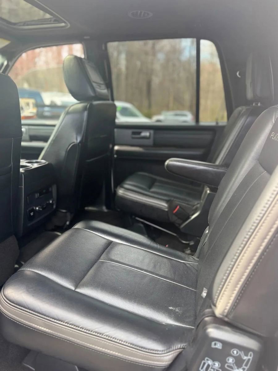 Used 2016 Ford Expedition EL Platinum AWD/4WD image 17