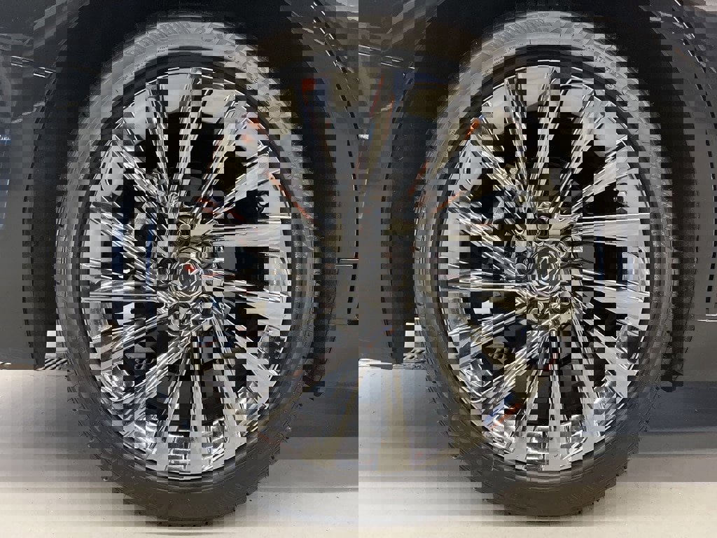 Used 2024 Lexus ES 350 Ultra Luxury w/ Accessory Package (Z2) image 34