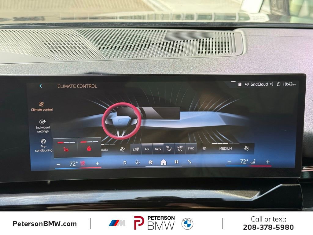 Used 2025 BMW 530i xDrive image 29