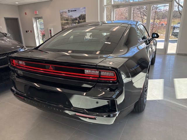 New 2025 Dodge Charger R/T w/ Quick Order Package 25M R/T image 6