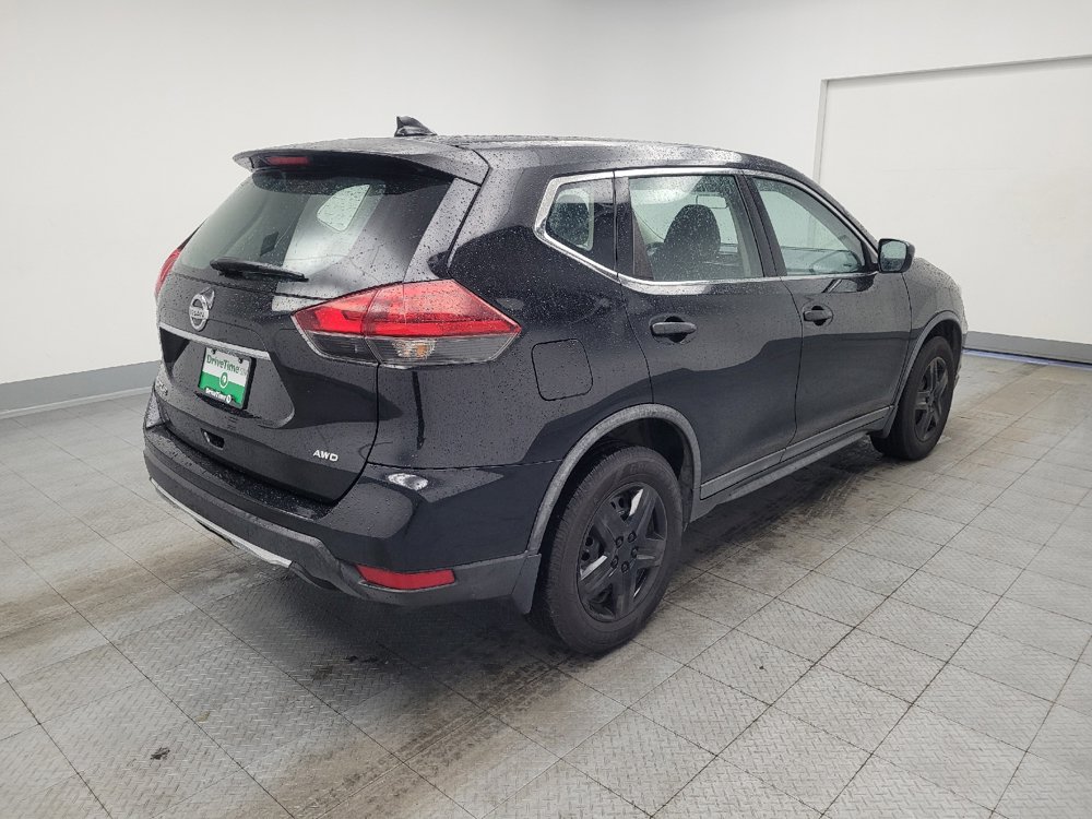 Used 2018 Nissan Rogue S AWD/4WD image 9