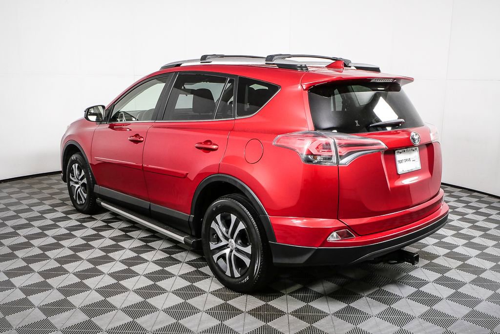 Used 2016 Toyota RAV4 LE w/ Cargo Management Package image 25