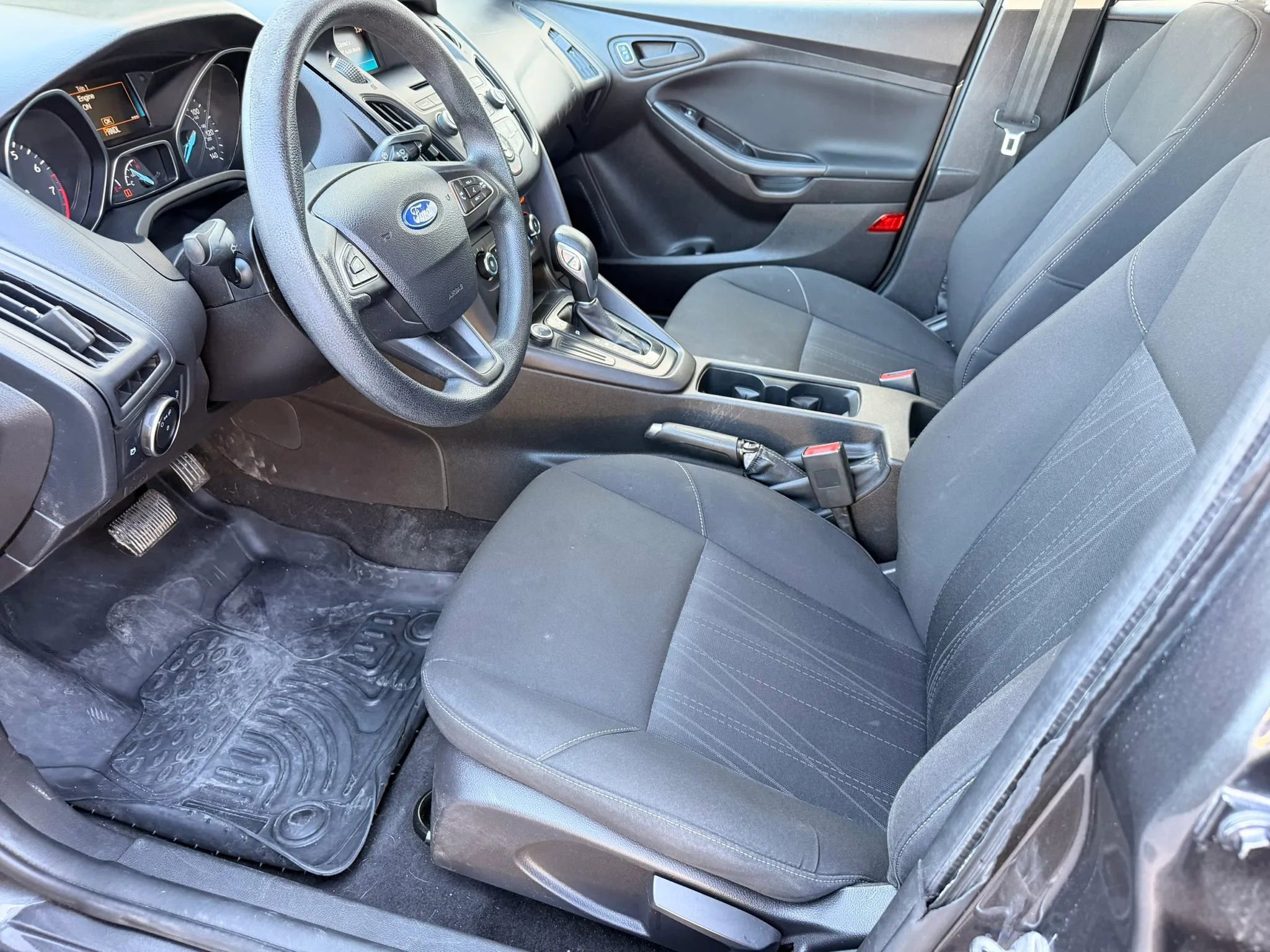Used 2015 Ford Focus S FWD image 11