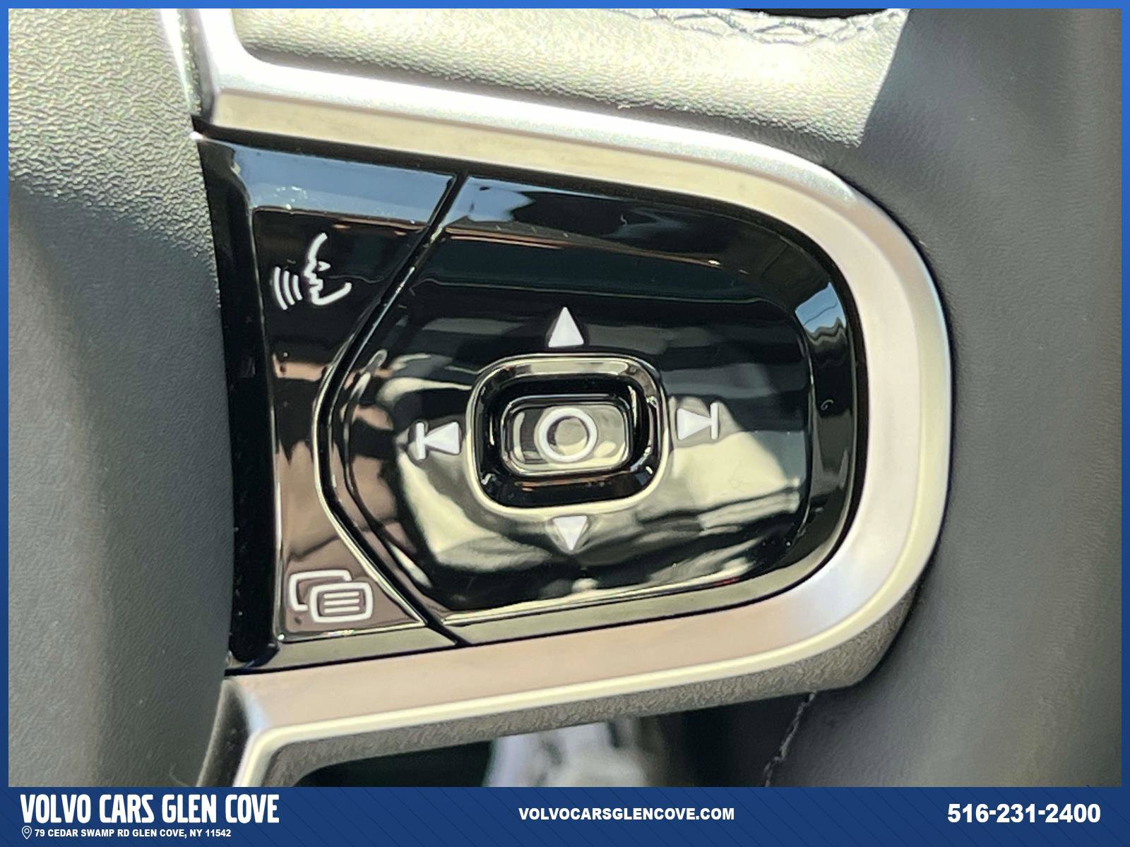 Used 2026 Volvo XC60 B5 Plus w/ Protection Package Premier AWD/4WD image 21