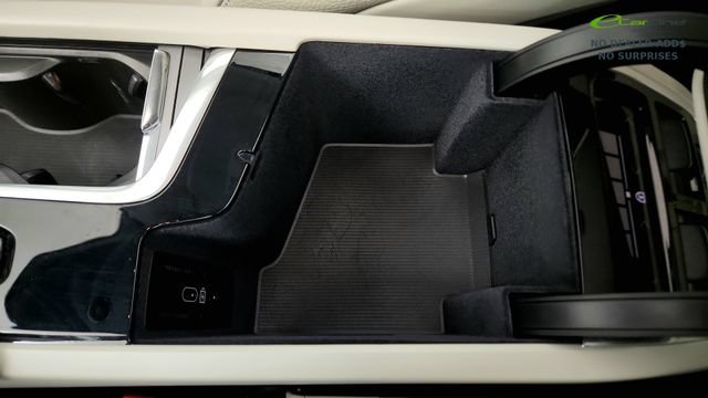 Used 2024 Volvo XC90 B5 Core AWD/4WD image 73