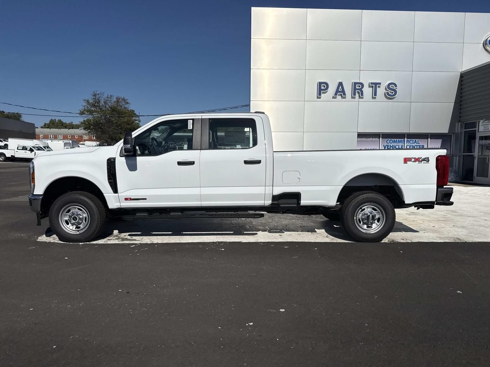 New 2027 Ford F250 XL w/ XL Driver Assist Package AWD/4WD image 6