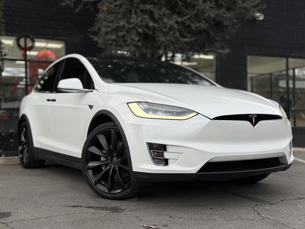 Used 2020 Tesla Model X Long Range image 8