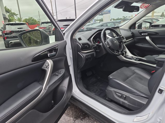 Used 2025 Mitsubishi Eclipse Cross SE AWD/4WD image 11