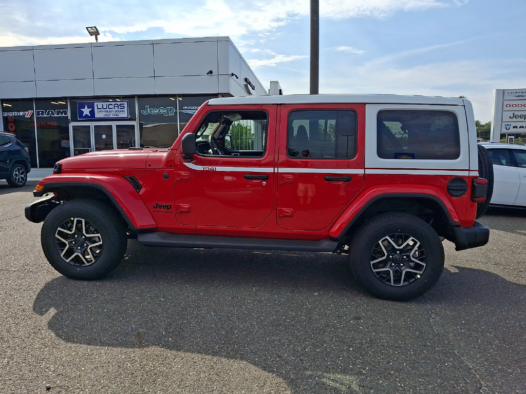 New 2027 Jeep Wrangler Unlimited Sahara AWD/4WD image 5