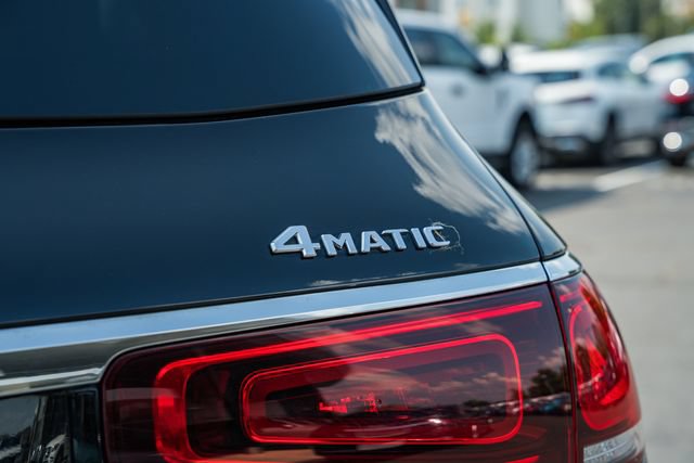 Used 2021 Mercedes-Benz GLS 450 4MATIC image 8
