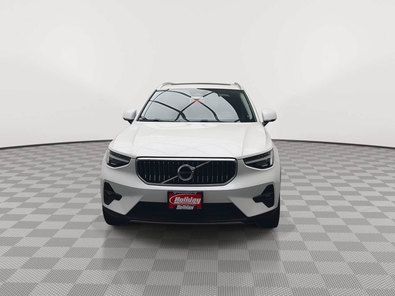 Used 2023 Volvo XC40 B5 Ultimate w/ Protection Package Premier AWD/4WD image 35
