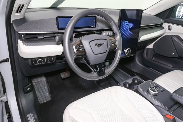 Used 2023 Ford Mustang Mach-E Premium AWD/4WD image 21