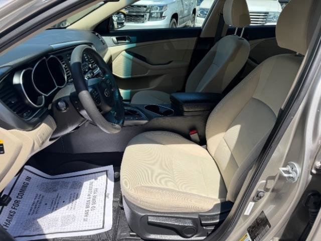 Used 2015 Kia Optima LX FWD image 13