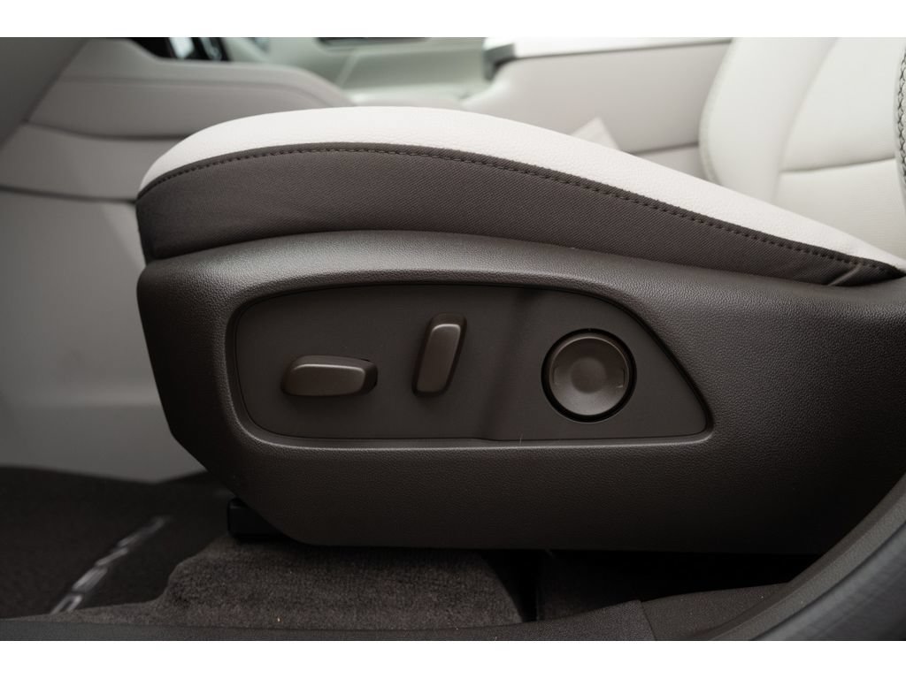 New 2026 GMC Terrain Denali AWD/4WD image 15