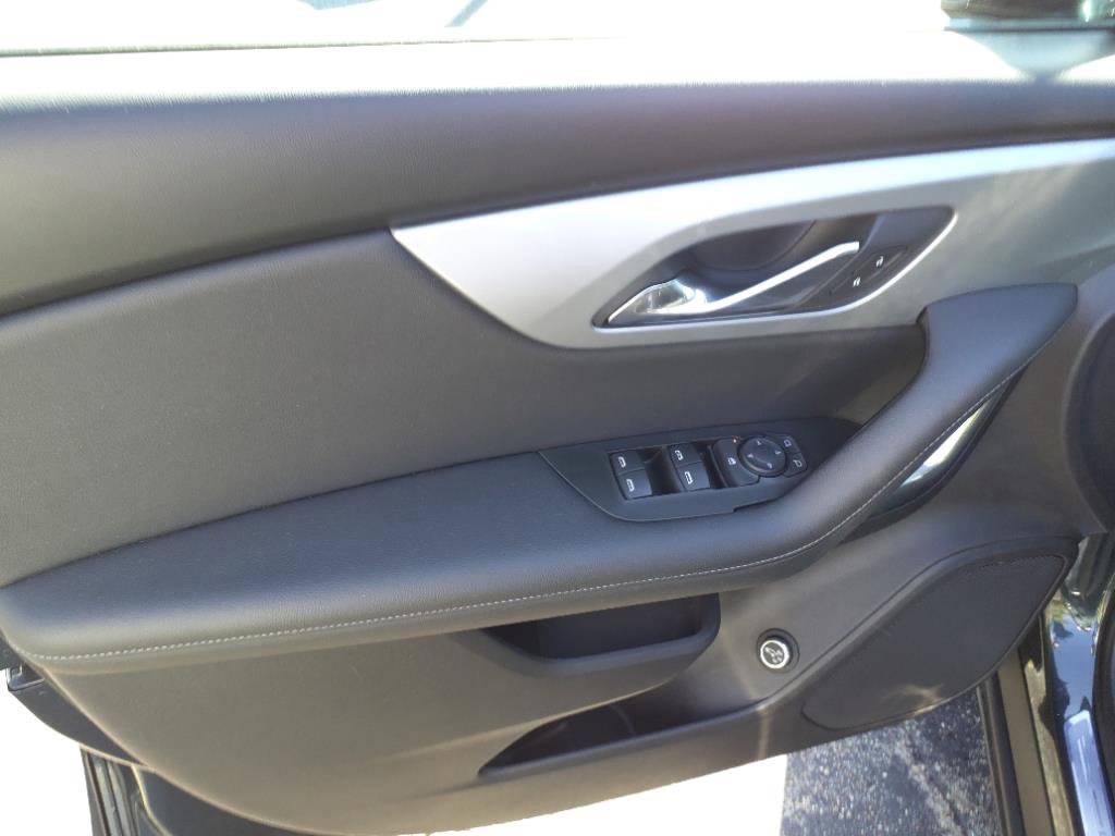 Used 2019 Chevrolet Blazer LT image 12