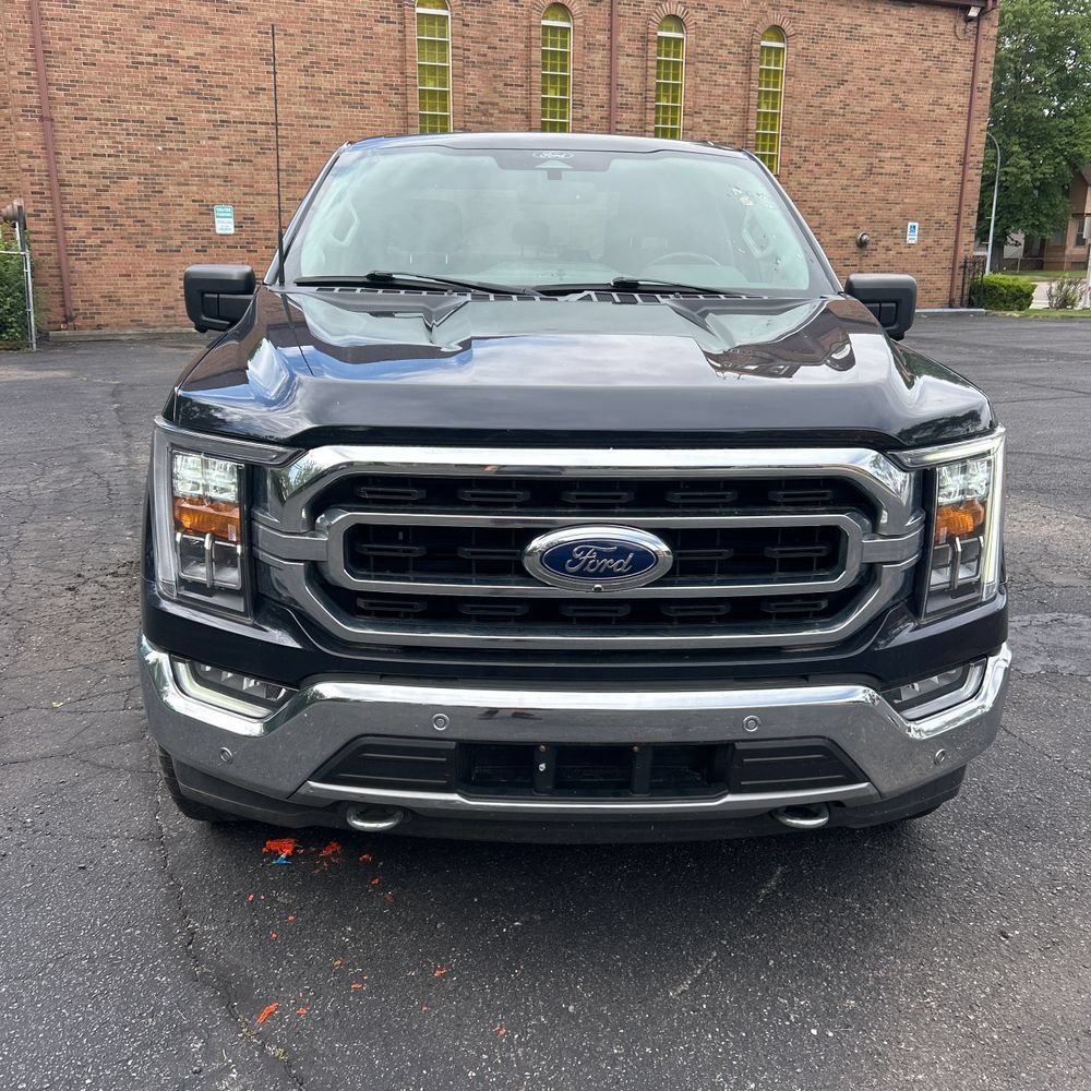 Used 2021 Ford F150 XLT w/ Equipment Group 302A High AWD/4WD image 2