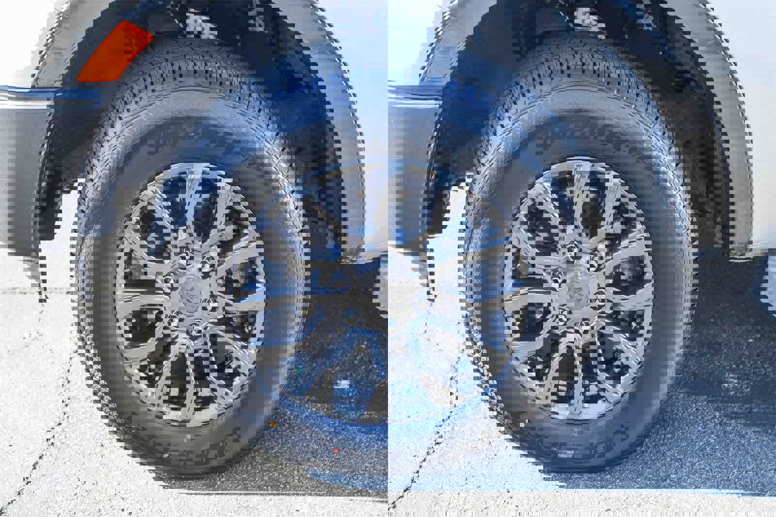 Used 2019 Ford Ranger XLT w/ Equipment Group 301A Mid image 9