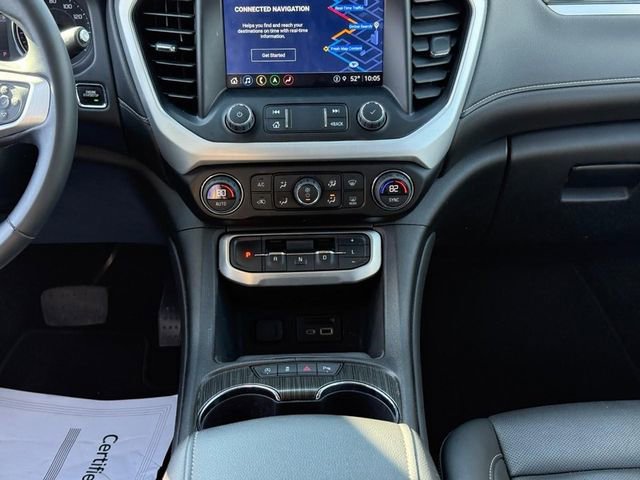 Used 2023 GMC Acadia SLT image 16