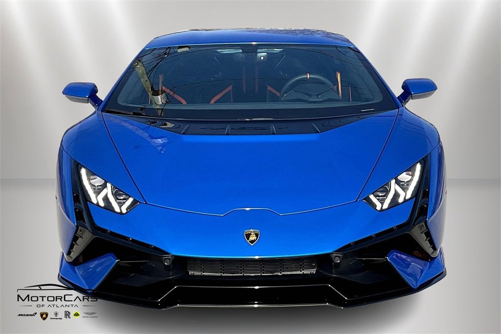 Used 2024 Lamborghini Huracan Tecnica image 3