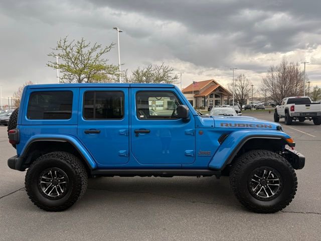 Used 2024 Jeep Wrangler Unlimited Rubicon AWD/4WD image 5