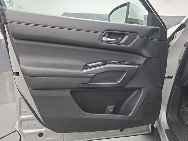 Used 2023 Nissan Pathfinder SL w/ SL Premium Package AWD/4WD image 25