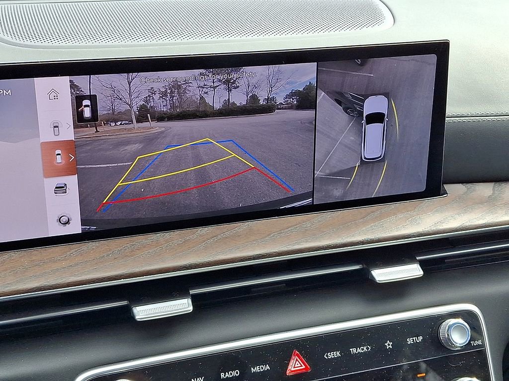 Used 2025 Genesis GV80 2.5T Advanced image 15