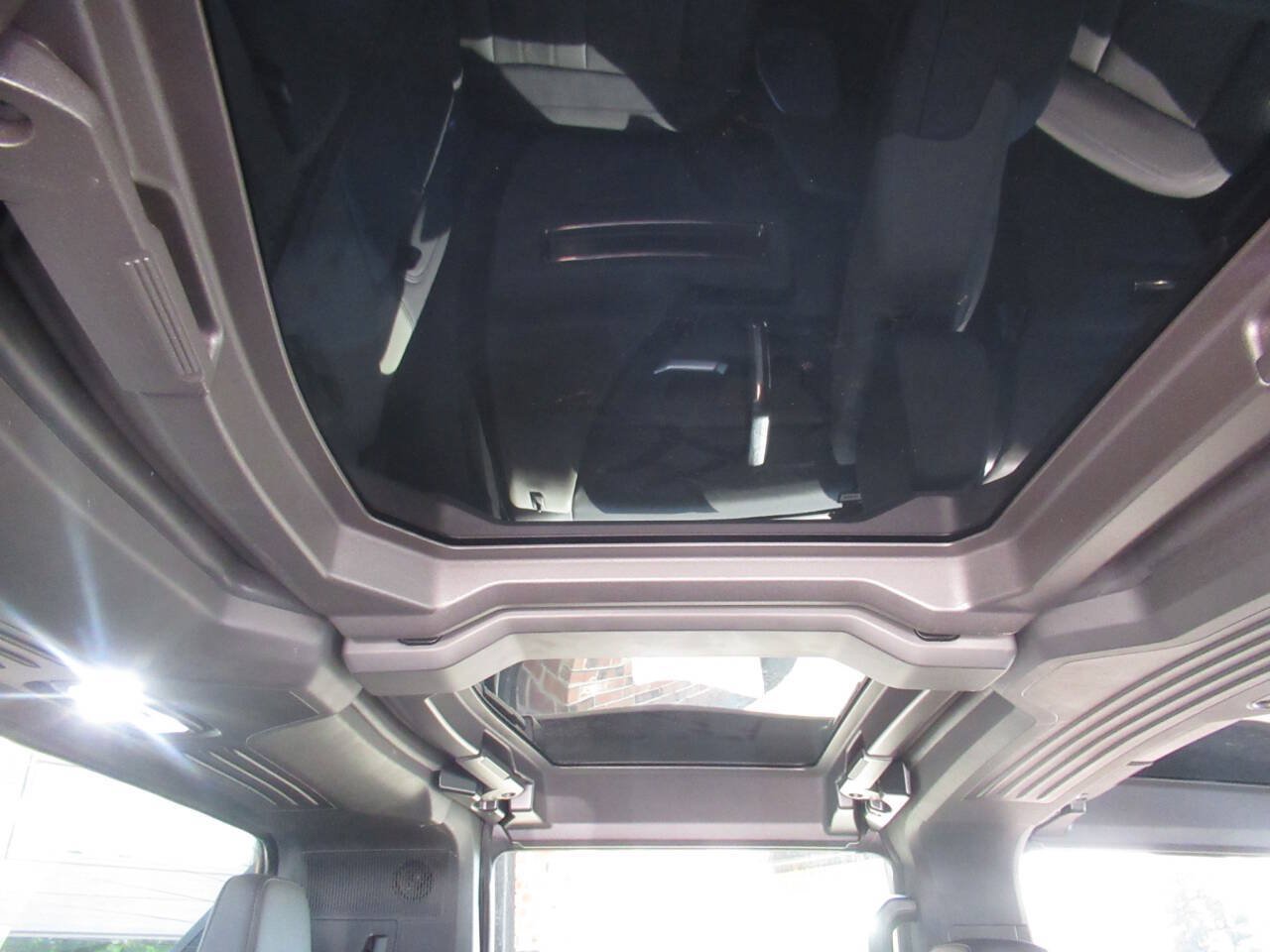 Used 2025 GMC Hummer EV 2X AWD/4WD image 17
