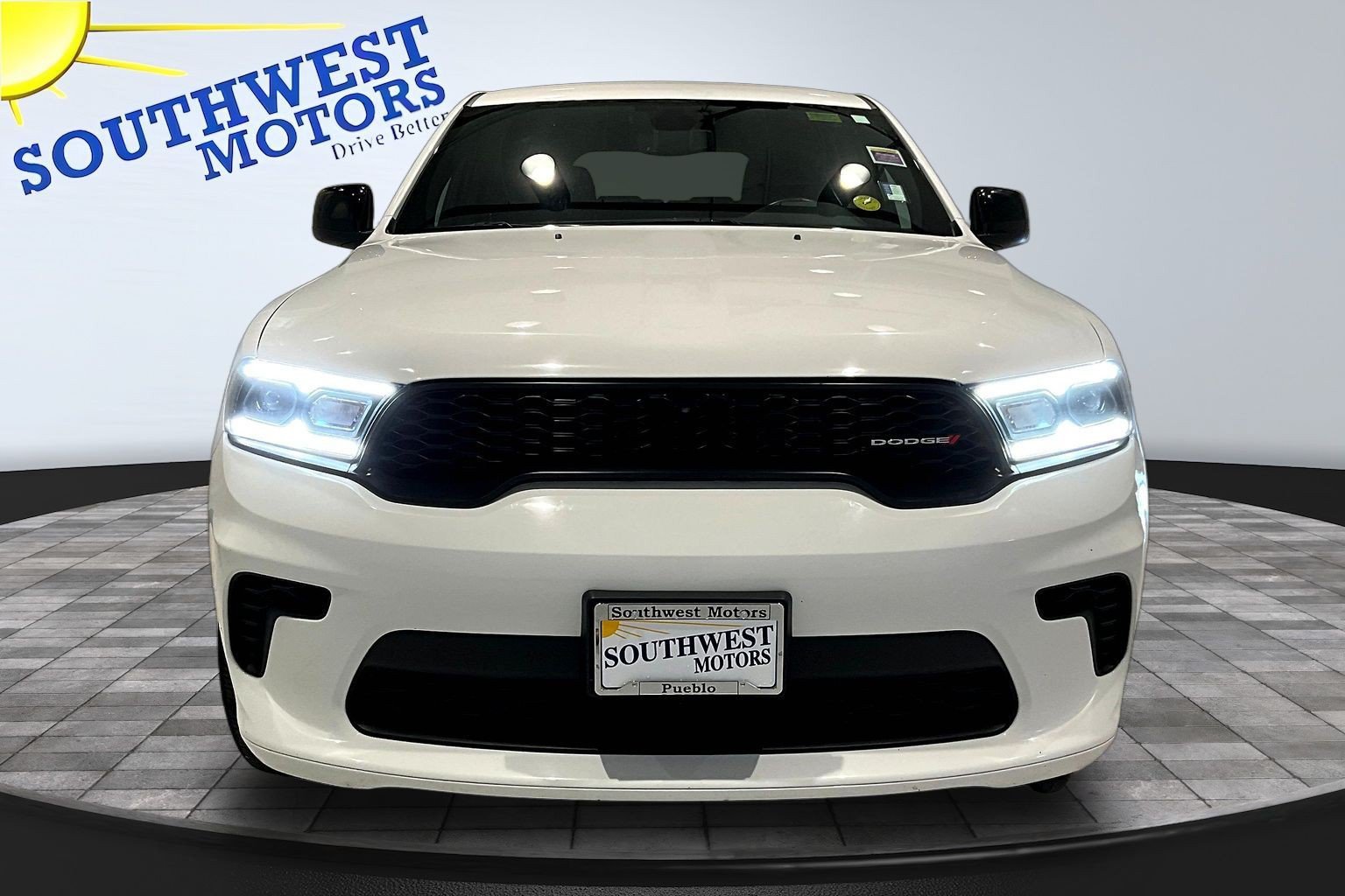 Used 2024 Dodge Durango GT AWD/4WD image 2
