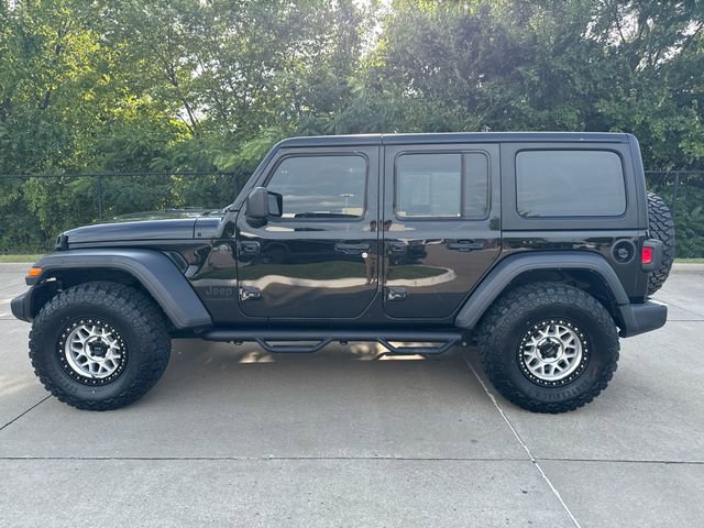 Used 2024 Jeep Wrangler Sport S image 2
