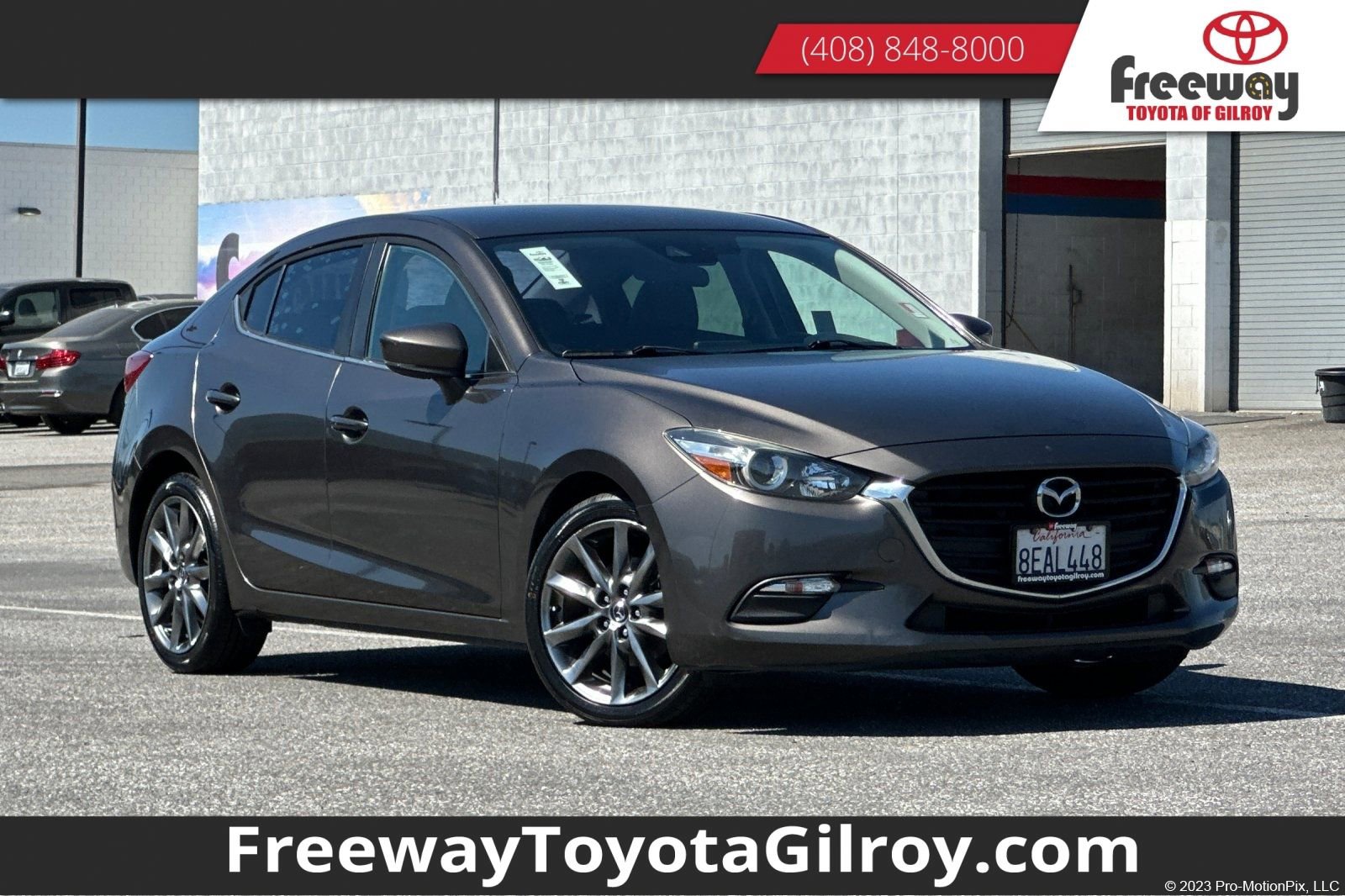 Used 2018 MAZDA MAZDA3 Touring image 1