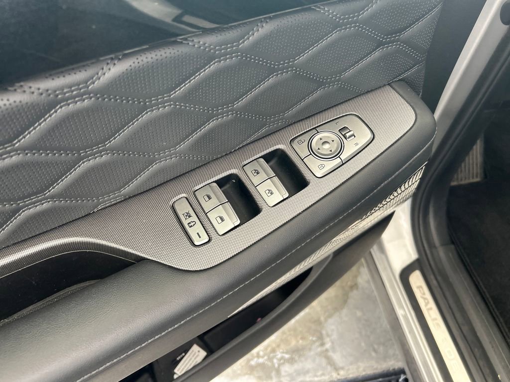 Used 2022 Hyundai Palisade Calligraphy w/ Cargo Package image 13